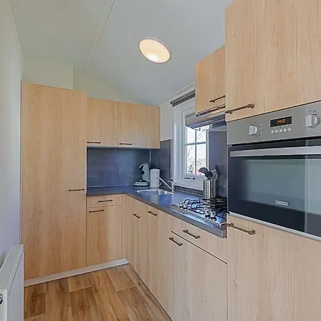 Chalet Luttikduin Nr 16 - Aan Zee