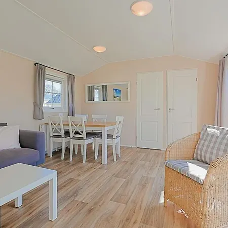 Chalet Luttikduin Nr 16 - Aan Zee