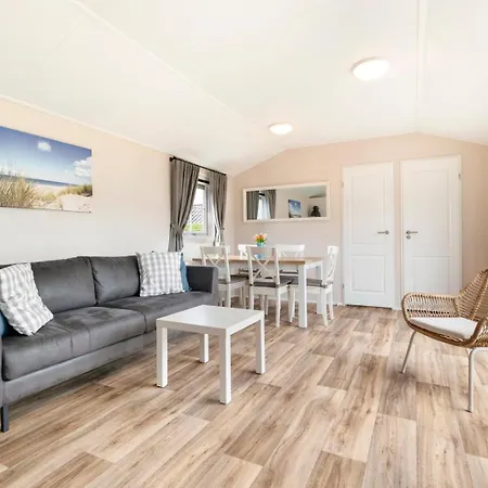 Chalet Luttikduin Nr 16 - Aan Zee *