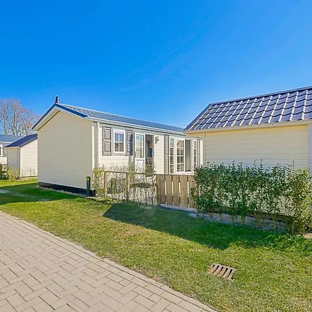 Luttikduin Nr 16 - Aan Zee Chalet Callantsoog